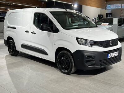 begagnad Peugeot Partner L2 PRO 1.5 BlueHDi 130hk Aut - Drag, Värmare