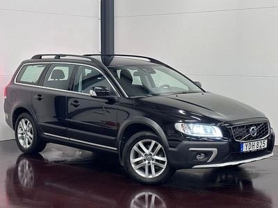 Svart Begagnad 2016 Volvo XC70 Momentum Kombi | 229 900 kr (Marknadspris)