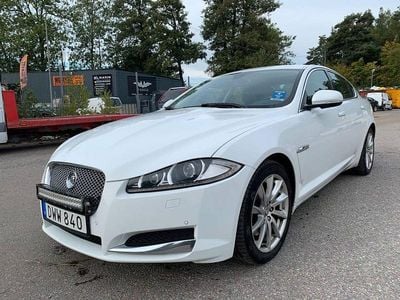 Begagnad Jaguar XF 241 HK (177 kW) 2013 Vit Sedan