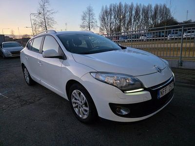 Begagnad Renault Mégane III 90 HK (66 kW) 2013 Vit