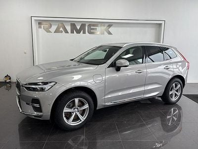 Begagnad Volvo XC60 Inscription 350 HK (257 kW) 2021 Silver SUV