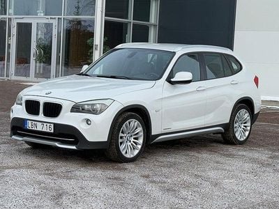 Begagnad BMW X1 143 HK (105 kW) 2010 Vit metallic SUV