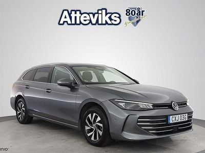 Grå Begagnad 2024 VW Passat Business Kombi | 338 800 kr (Bra pris)