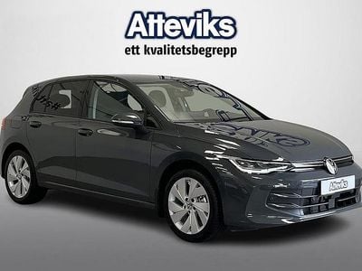 Ny 2025 VW Golf VIII Edition Halvkombi | 353 200 kr (Marknadspris)