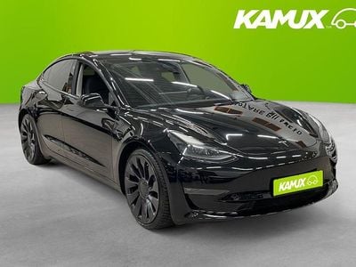 Begagnad Tesla Model 3 Performance 461 kW (627 HK) 2022 Svart Sedan