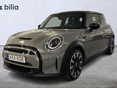 Grå Begagnad 2022 Mini Cooper SE Premium Halvkombi | 199 900 kr (Marknadspris)