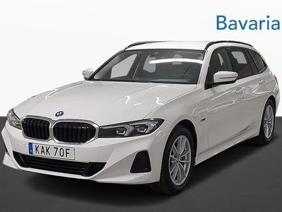 begagnad BMW 328 330e xDrive Touring M Paket 17" LM fälg Drag 2023, Kombi