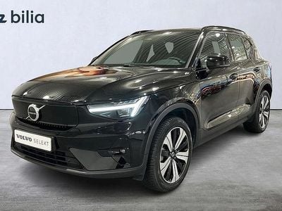 Svart Begagnad 2022 Volvo XC40 Plus SUV | 339 900 kr