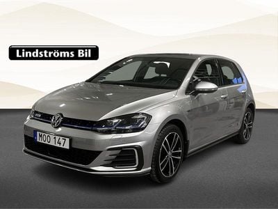 Silver Begagnad 2020 VW Golf VII GTE | 239 900 kr (Marknadspris)