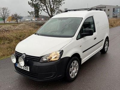 Vit Begagnad 2012 VW Caddy Minibuss | 69 900 kr (Marknadspris)