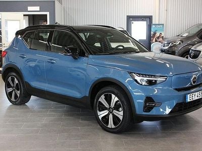 Blå Begagnad 2022 Volvo XC40 Plus SUV | 384 500 kr