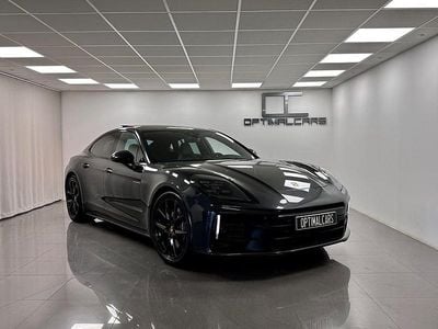 Begagnad Porsche Panamera 305 HK (224 kW) 2024 Grå Halvkombi