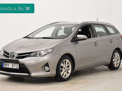 begagnad Toyota Auris Touring 1.4D Bluetooth B-kam Drag 0.43L mil 2014, Halvkombi