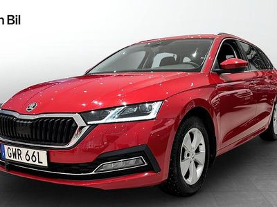 Röd Begagnad 2022 Skoda Octavia Style Kombi | 304 900 kr (Marknadspris)