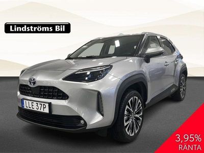 Silver Begagnad 2023 Toyota Yaris Hybrid Edition | 319 000 kr (Lite dyr)