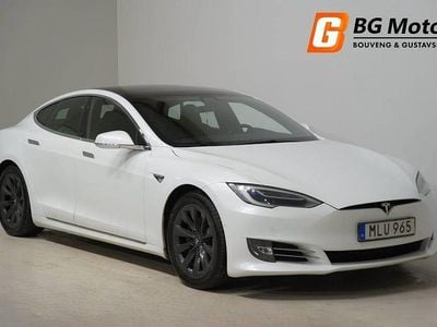 Vit Begagnad 2018 Tesla Model S Halvkombi | 239 900 kr (Marknadspris)