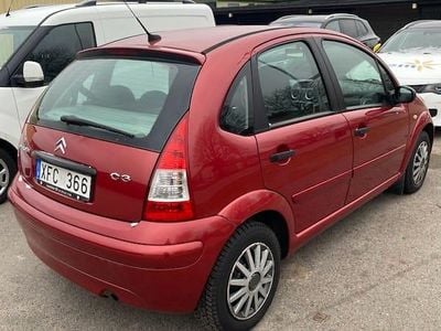 Begagnad Citroën C3 2005 Röd metallic