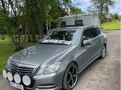 Mercedes E220