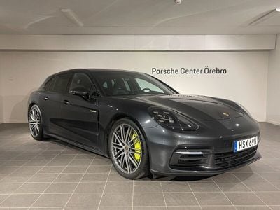 Porsche Panamera 4