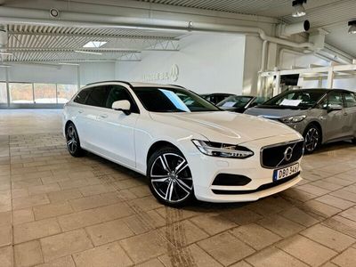 begagnad Volvo V90 D3 Automat Business Euro 6 Park.vä VOC Navi 2018, Kombi