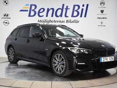 begagnad BMW 328 330e xDrive Touring M Sport Panoramatak 1 ägare 2022, Kombi