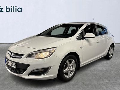 Begagnad Opel Astra Sport 141 HK (103 kW) 2012 Vit Halvkombi