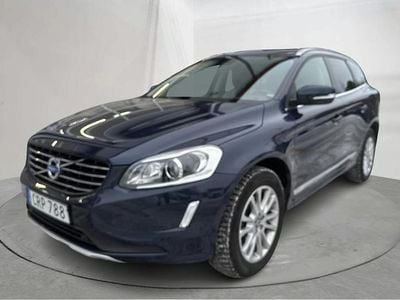 Blå Begagnad 2015 Volvo XC60 Summum SUV | 90 000 kr
