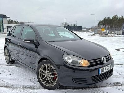 Begagnad 2010 VW Golf VI Halvkombi | 40 000 kr (Marknadspris)