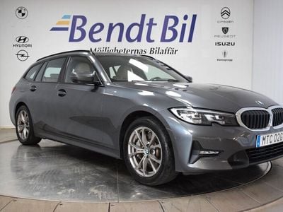 BMW 330e