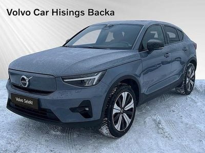 Grå Begagnad 2022 Volvo C40 Plus SUV | 384 900 kr (Marknadspris)