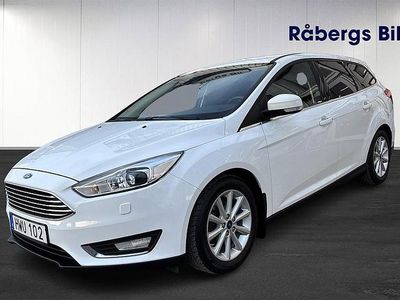 Vit Begagnad 2016 Ford Focus Titanium Kombi | 114 800 kr (Marknadspris)