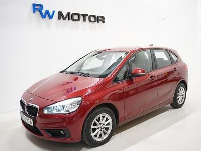Begagnad BMW 218 Active Tourer Advantage 150 HK (110 kW) 2015 Röd Minibuss