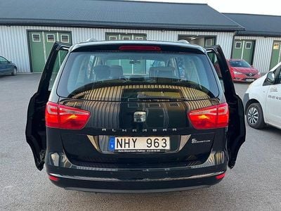 Svart Begagnad 2012 Seat Alhambra Minibuss | 59 900 kr (Marknadspris)