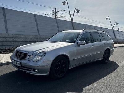 begagnad Mercedes E200 T Kompressor 5G-Tronic Avantgarde