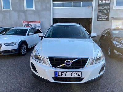 Begagnad Volvo XC60 Momentum 163 HK (119 kW) 2011 Vit SUV