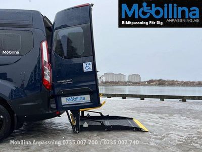 Begagnad Ford Transit Custom 131 HK (96 kW) 2020 Blå Kombi