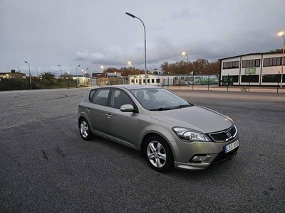 begagnad Kia Ceed CEED1.6 CRDi Euro 5