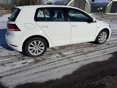 Begagnad VW e-Golf 100 kW (136 HK) 2020 Halvkombi