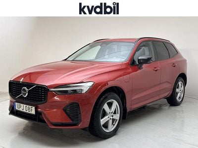 Begagnad Volvo XC60 Plus 350 HK (257 kW) 2023 Röd SUV