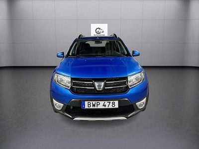 Begagnad Dacia Sandero Stepway 90 HK (66 kW) 2014 Blå Kombi