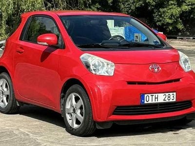 Toyota iQ