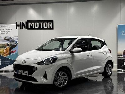 Begagnad Hyundai i10 Essential 67 HK (49 kW) 2022 Vit Halvkombi
