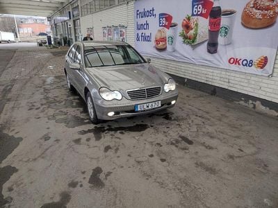 Mercedes C180