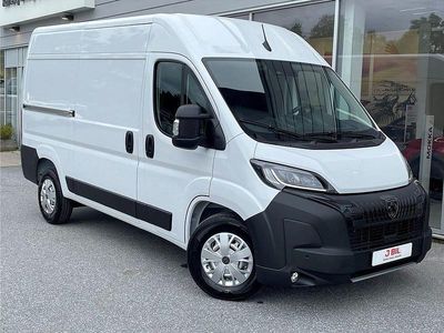 Ny Peugeot Boxer 140 HK (102 kW) 2025 Vit icy Van