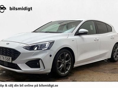Begagnad Ford Focus ST-Line 125 HK (91 kW) 2021 Vit Halvkombi