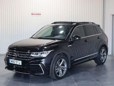 Svart Begagnad 2022 VW Tiguan R-line SUV | 359 900 kr (Marknadspris)