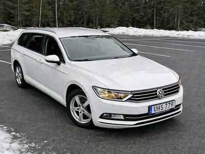 Begagnad VW Passat 150 HK (110 kW) 2015 Vit Kombi