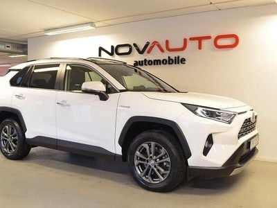 Vit Begagnad 2020 Toyota RAV4 Hybrid Executive SUV | 359 000 kr (Lite dyr)