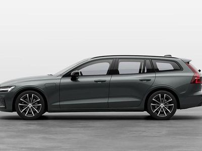 Grön Ny 2025 Volvo V60 Plus Kombi | 576 600 kr (Dyr)