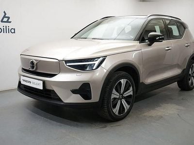 Begagnad Volvo XC40 Core 185 kW (252 HK) 2022 Ljusgrå SUV